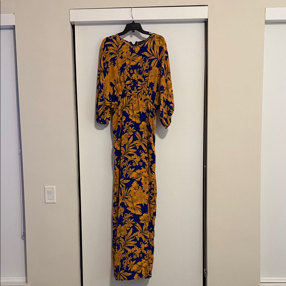 PrettyLittleThing Blue and Gold Floral Long Sleeve Dress